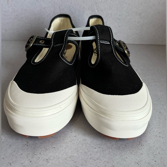 NEW VANS Style 93 Mary Jane Shoes 9.5 Black Canvas Lug Outsole Streetwear Casual - Picture 5 of 8